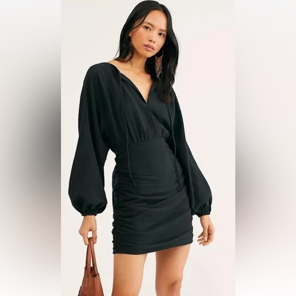 NWT FREE PEOPLE ENDLESS SUMMER Sz (S) THE ONLY ONE BLACK TIE BACK MINI DRESS - Picture 3 of 10